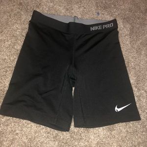 Black Nike pro spandex